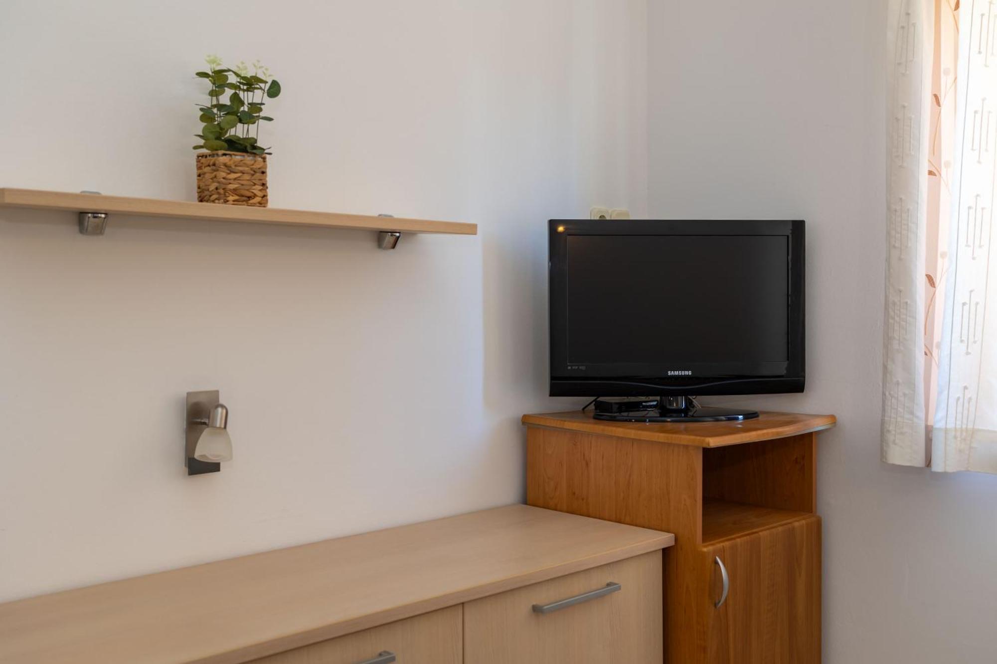 Premium Apartments - Lavica Beach Podstrana Zimmer foto
